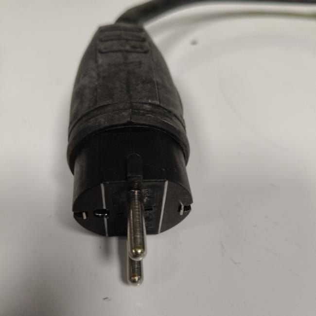 Verloop stekker euro naar 230 volt contrastekker camping, Ophalen, Gebruikt