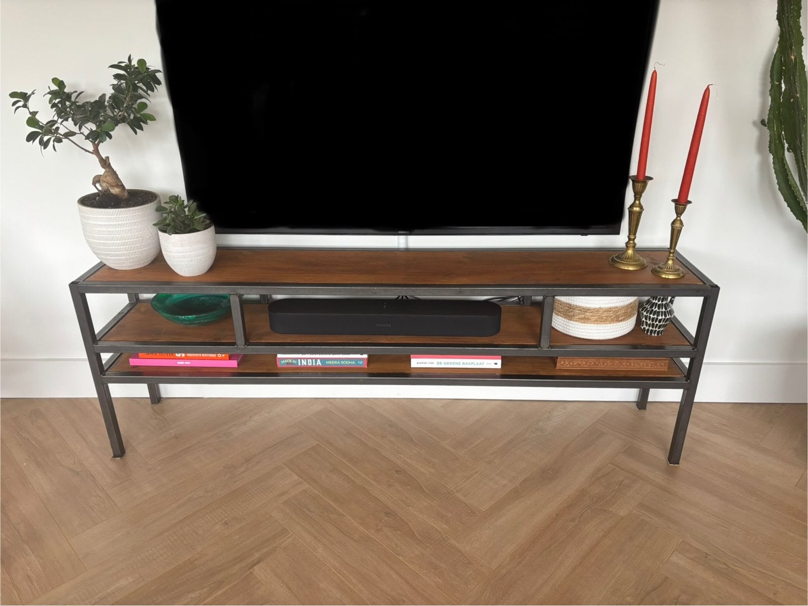 Op maat gemaak tv meubel staal/ hout / industrieel, Ophalen, 150 tot 200 cm, Zo goed als nieuw, Minder dan 100 cm