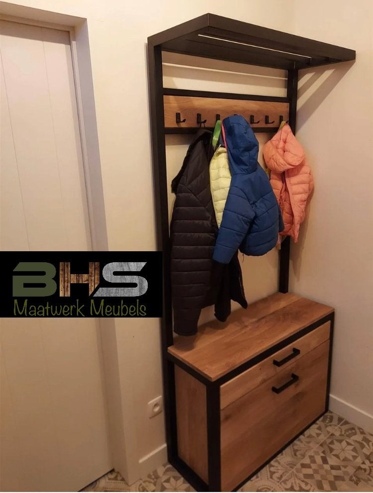 Kapstok Valkenburg - volledig op maat en naar wens! #eiken, BHS Maatwerk Meubels, Info@bhs-maatwerkmeubels.nl, 200 cm of meer