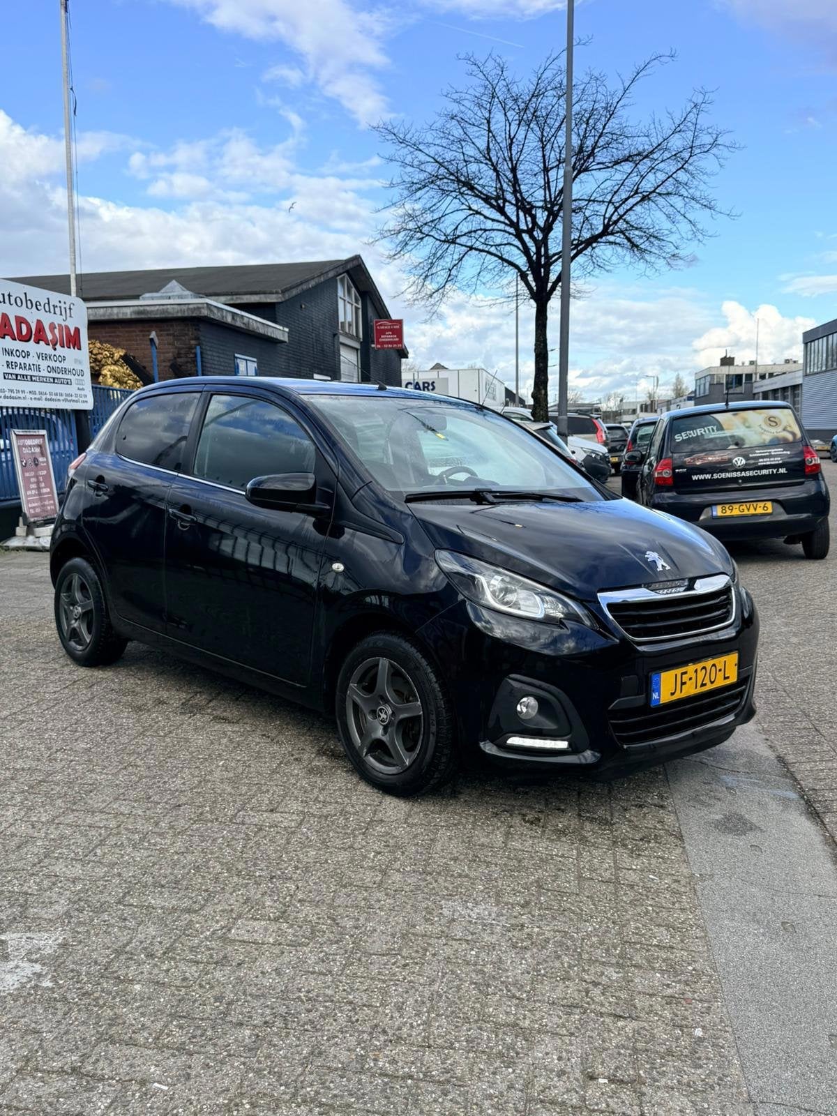 Peugeot 108 Envy 1.0 e-VTi, Voorwielaandrijving, Stof, Gebruikt, 4 stoelen