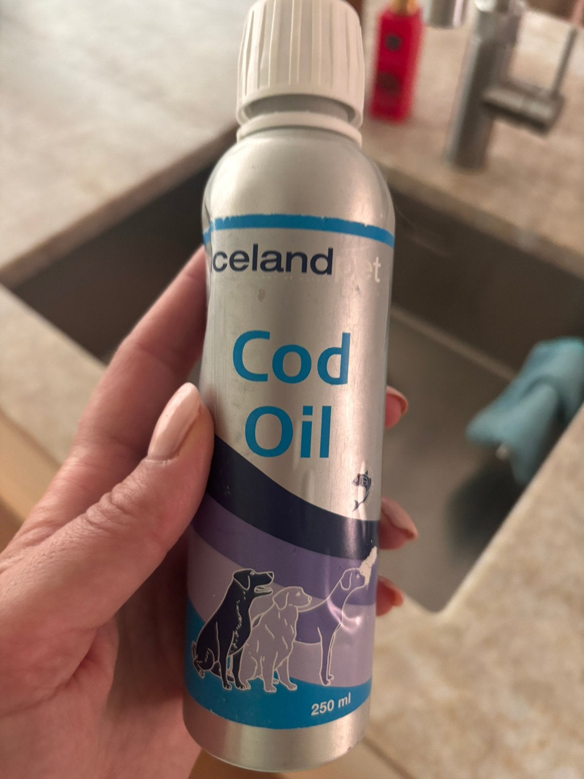 Cod oil - iceland voor dieren, Ophalen, Hond