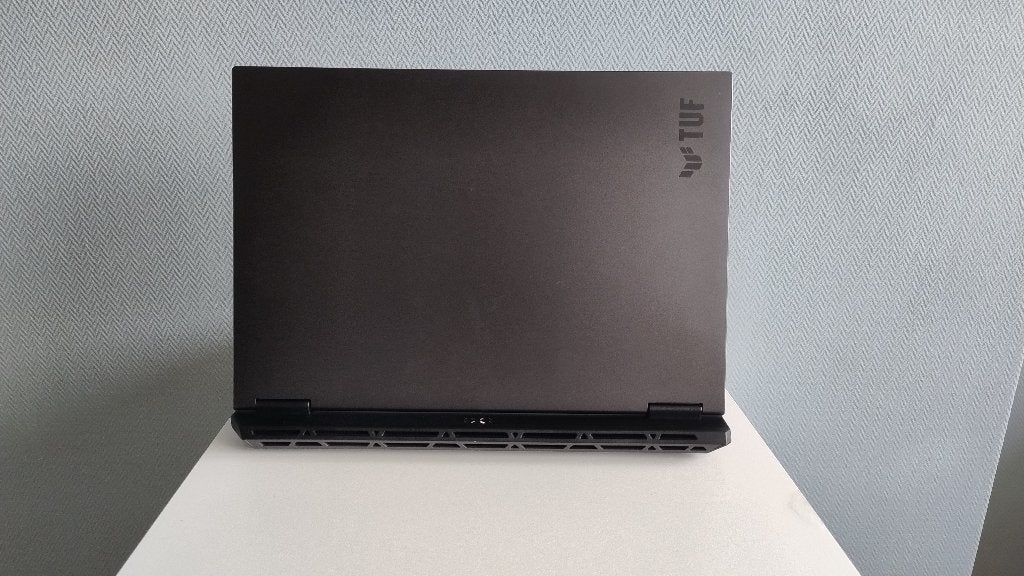 Foto 4 van ASUS TUF Gaming A16 Gaming Laptop