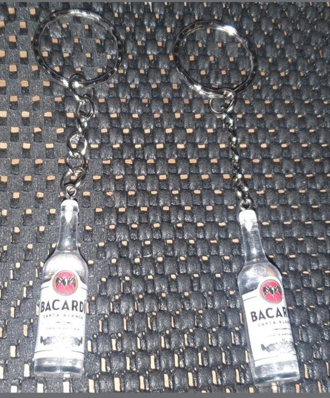 Bacardi sleutelhangers €3.50 per stuk, Verzamelen, Ophalen of Verzenden, Nieuw