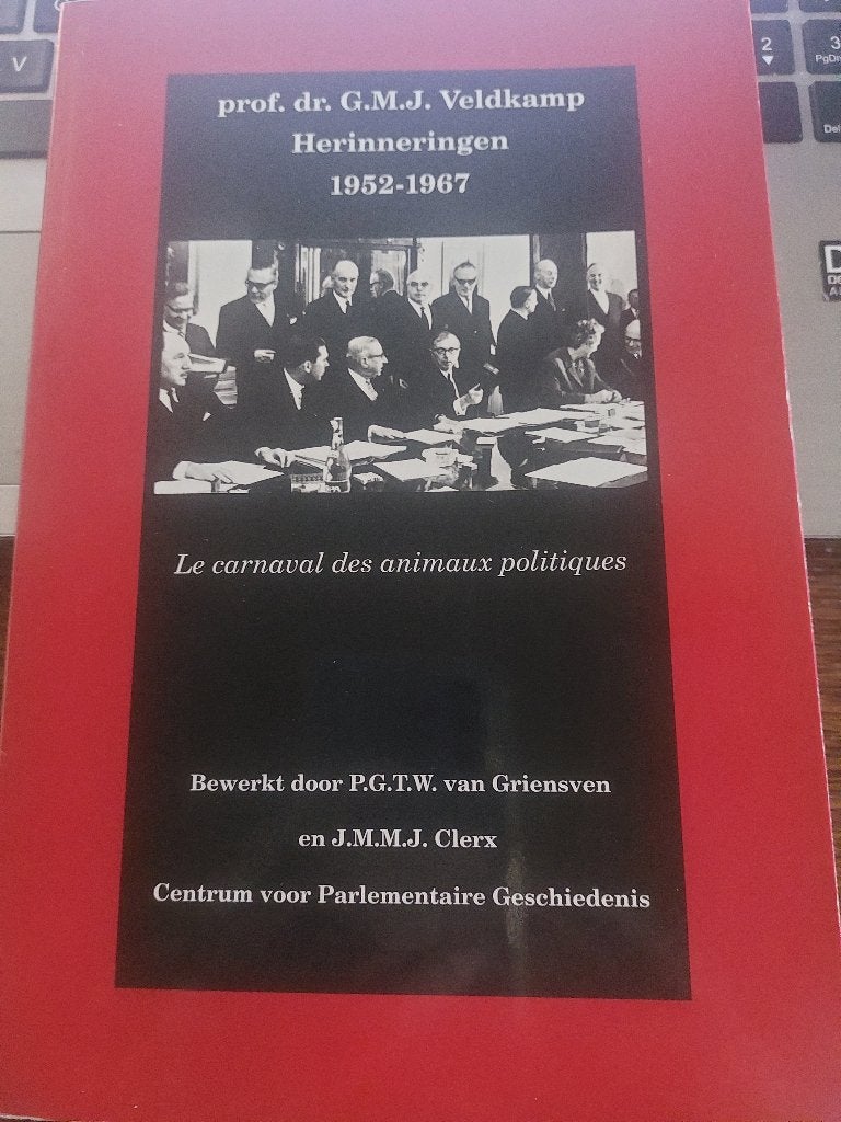Herinneringen 1952-1967- G.Veldkamp-, Ophalen of Verzenden, 20e eeuw of later, Zo goed als nieuw