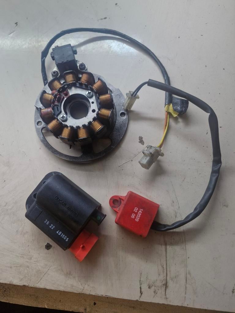 Stator en CDI-unit voor minarelli na 2005, Motoren, Onderdelen | Overige, Ophalen of Verzenden