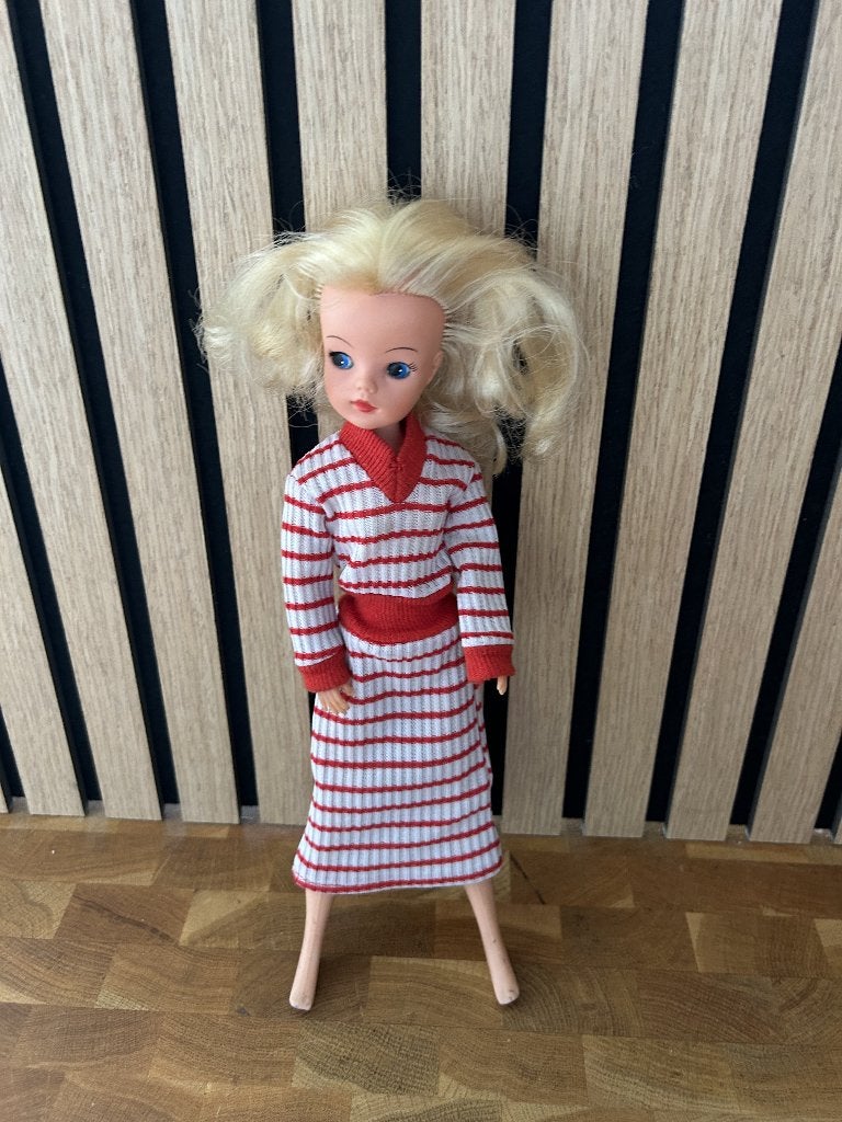sindy pedigree barbie 033055X, Ophalen of Verzenden, Gebruikt, Pop