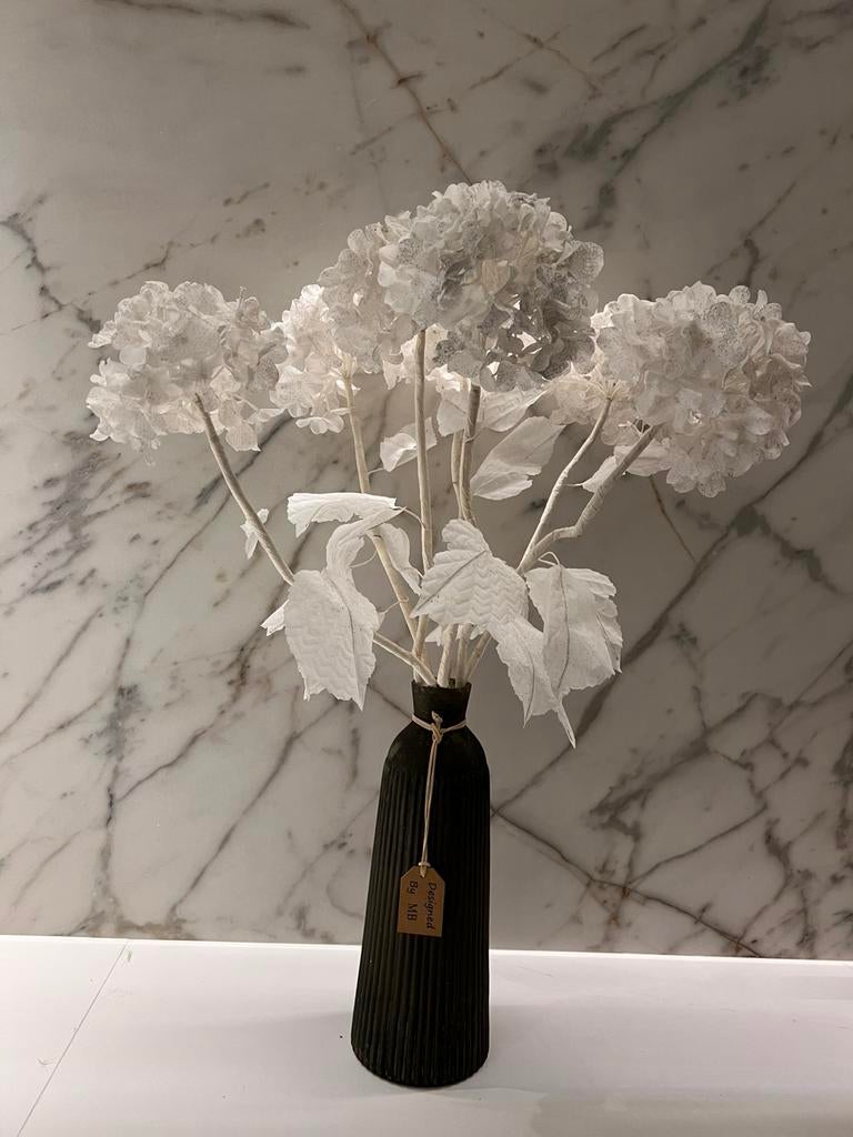 7 TAKKEN WITTE KUNST HORTENSIA BLOEMEN VAN ZIJDE, Ophalen of Verzenden, Zo goed als nieuw, Binnen