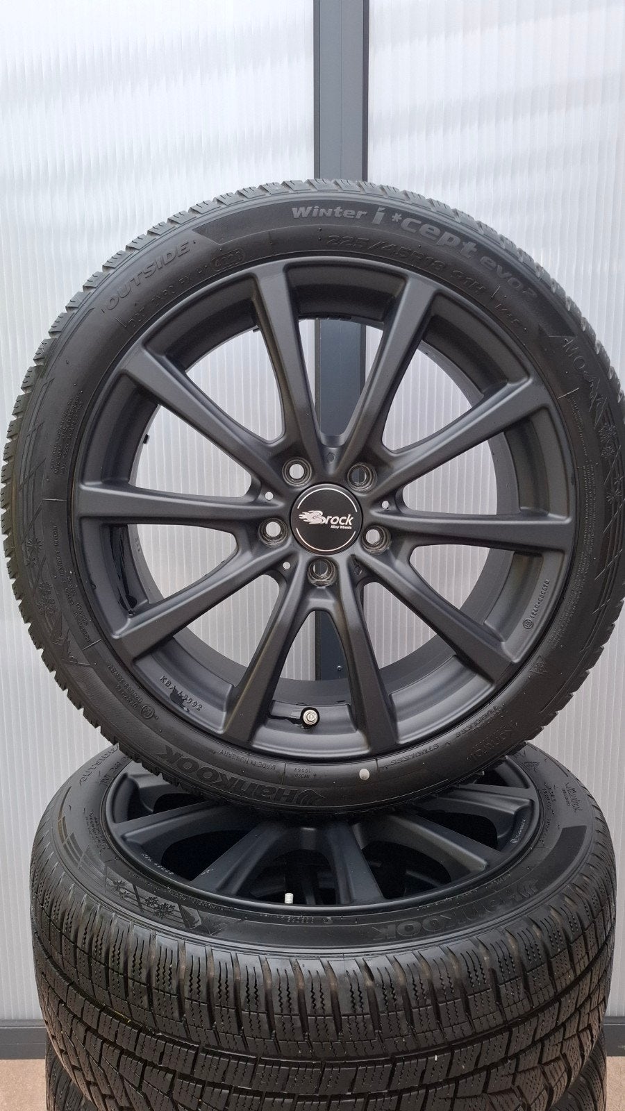 Winterbanden Mercedes A B C CLA klasse 5x112 225-45-18, Ophalen, 18 inch, Gebruikt, Banden en Velgen