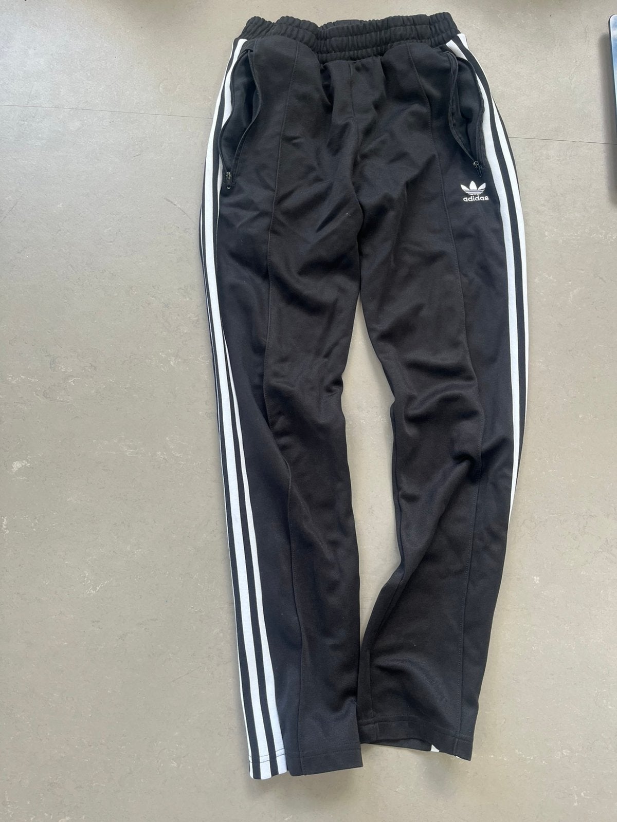 Adidas Joggers, Zwart, Ophalen of Verzenden, Zo goed als nieuw, Algemeen