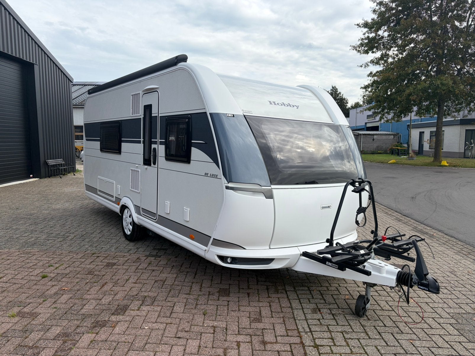HOBBY 495 WFB MOVER DAKAIRCO FIETSENDRAGER CASETTELUIFEL !, Caravans en Kamperen, Rondzit, Hobby, Frans bed, Particulier