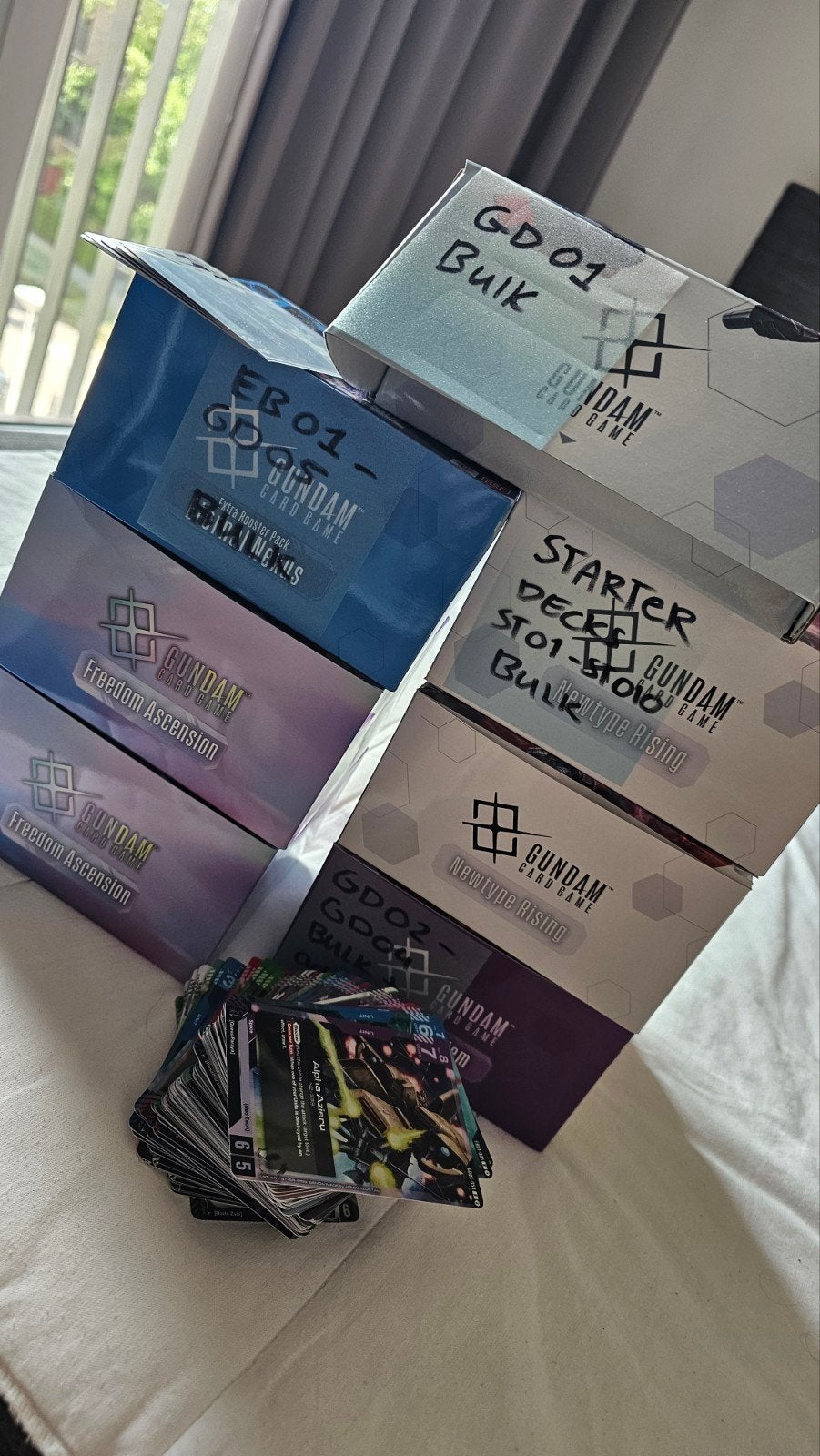 Gundam TCG Bulk +- 3000 kaarten uit GD01-GD05 + starters!, Ophalen, Zo goed als nieuw, Meerdere kaarten, Foil