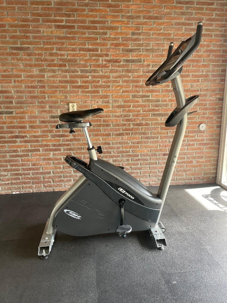 BH Fitness Upright Bike, Sport en Fitness, Overige Sport en Fitness, Gebruikt, Ophalen