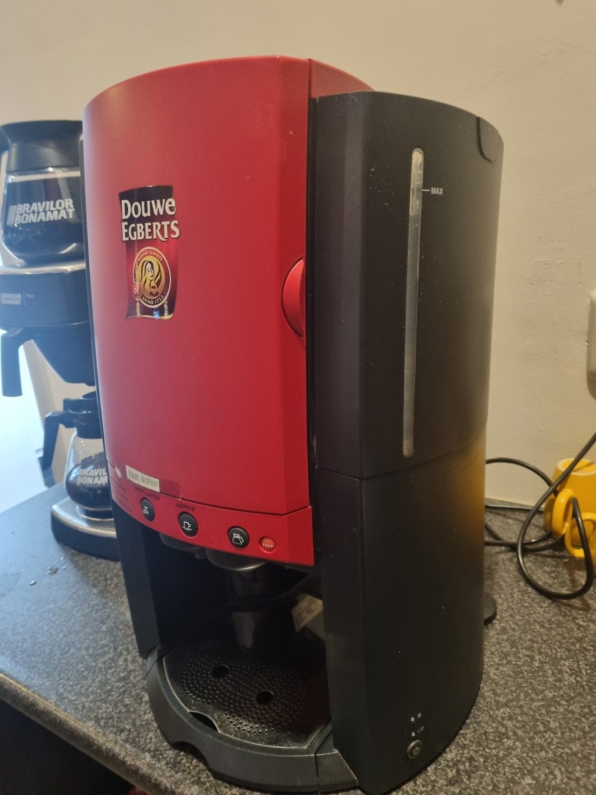 Douwe Egberts Koffiezetapparaat - Rood/Zwart, Ophalen, Gebruikt, Overige typen, 10 kopjes of meer