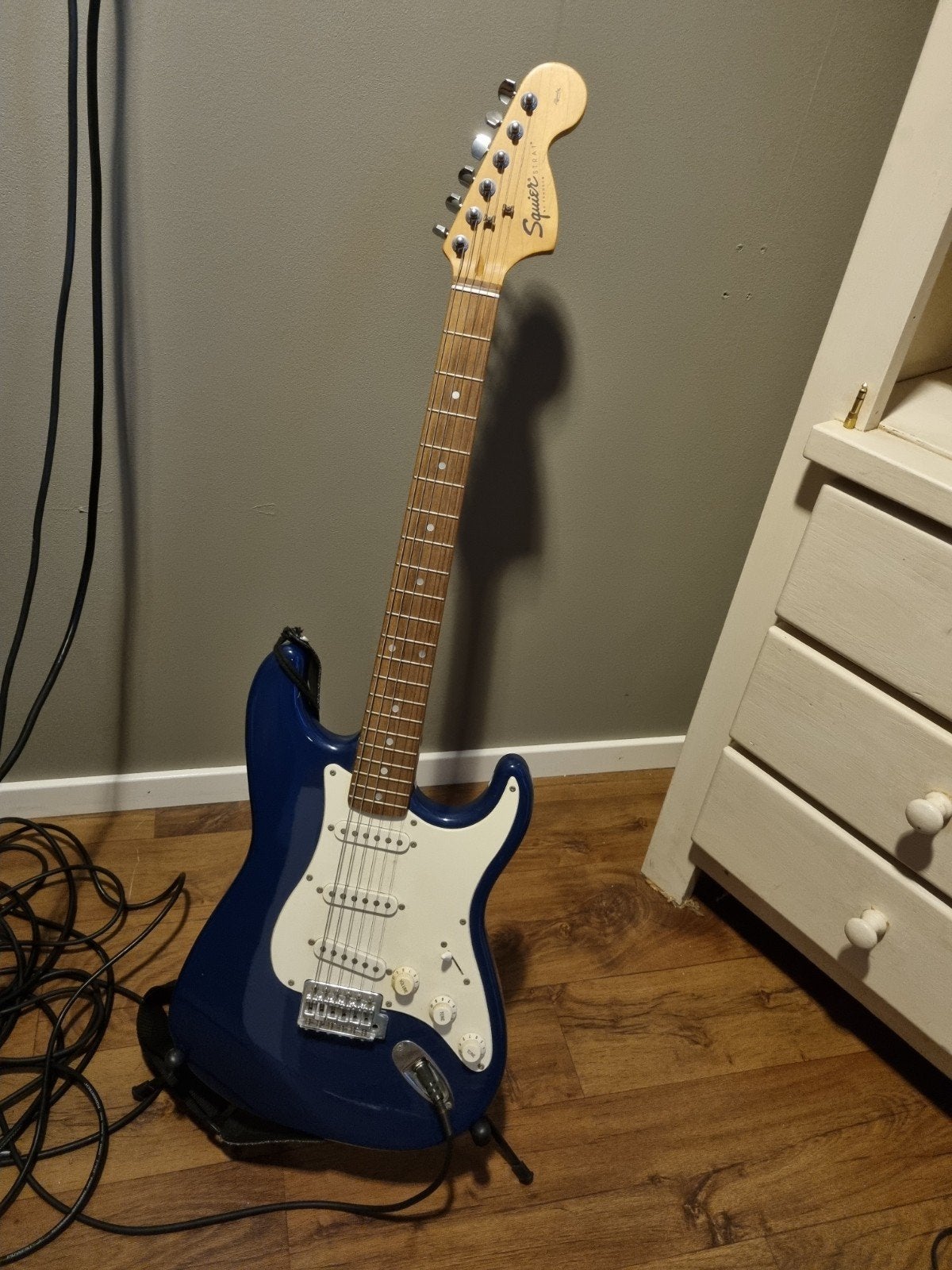 Elektrische gitaar - Fender Squier Stratocaster, Muziek en Instrumenten, Ophalen of Verzenden, Gebruikt, Solid body, Fender