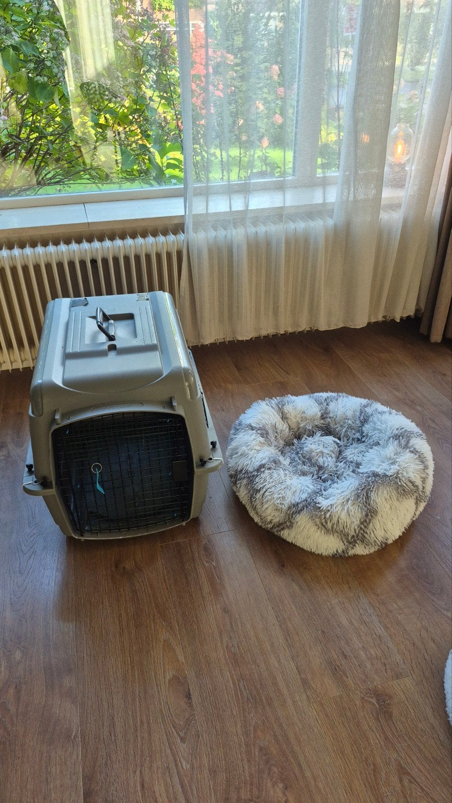 Pet Crate & Pet Bed, Ophalen, Zo goed als nieuw
