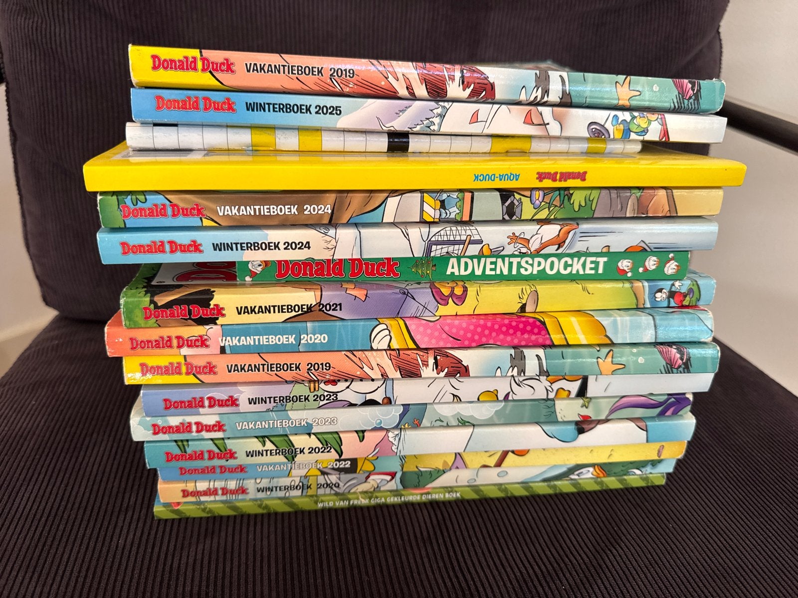 Donald Duck Vakantieboeken en Winterboeken, Meerdere stripboeken, Ophalen of Verzenden, Gelezen
