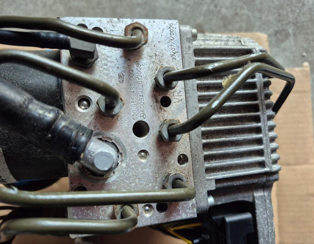 Mercedes eklasse w211, ABS-SBC pomp Bosch 0 986 483 502, Auto-onderdelen, Ophalen of Verzenden, Mercedes-Benz