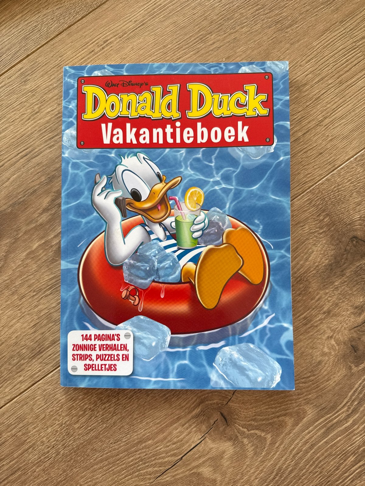 Donald Duck Vakantieboek - 144 pagina's plezier!, Eén stripboek, Ophalen, Zo goed als nieuw
