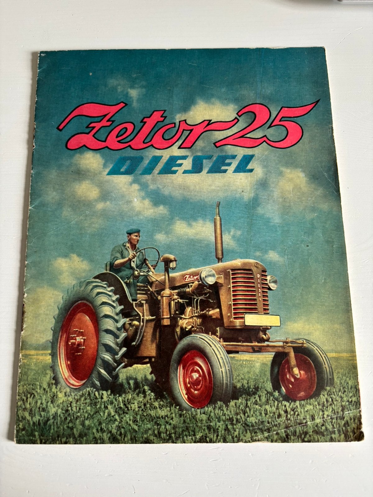 Folder zetor 25 diesel, Ophalen of Verzenden, Zo goed als nieuw