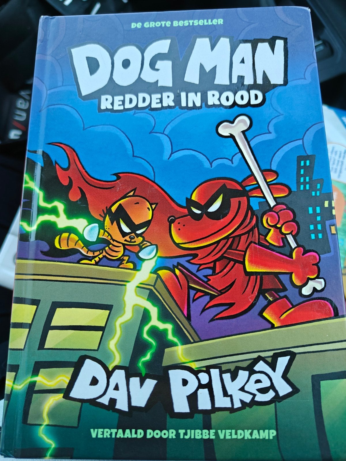 Dog Man: Redder in Rood - Dav Pilkey, Fictie algemeen, Ophalen of Verzenden, Zo goed als nieuw, Dav Pilkey