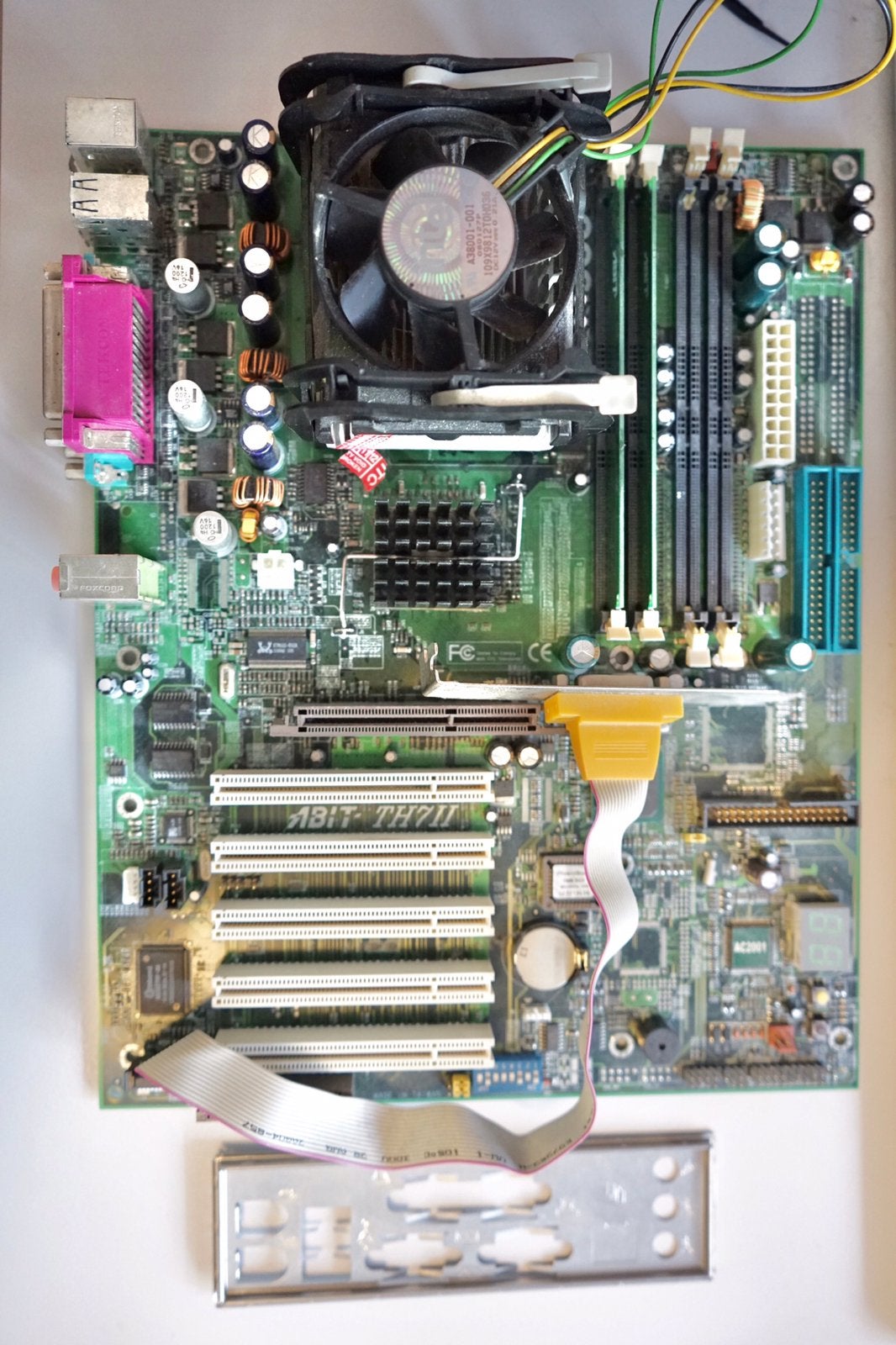 Abit TH7II met Pentium 4 1,7GHz, Overige soorten, Socket 478, Ophalen of Verzenden, ATX