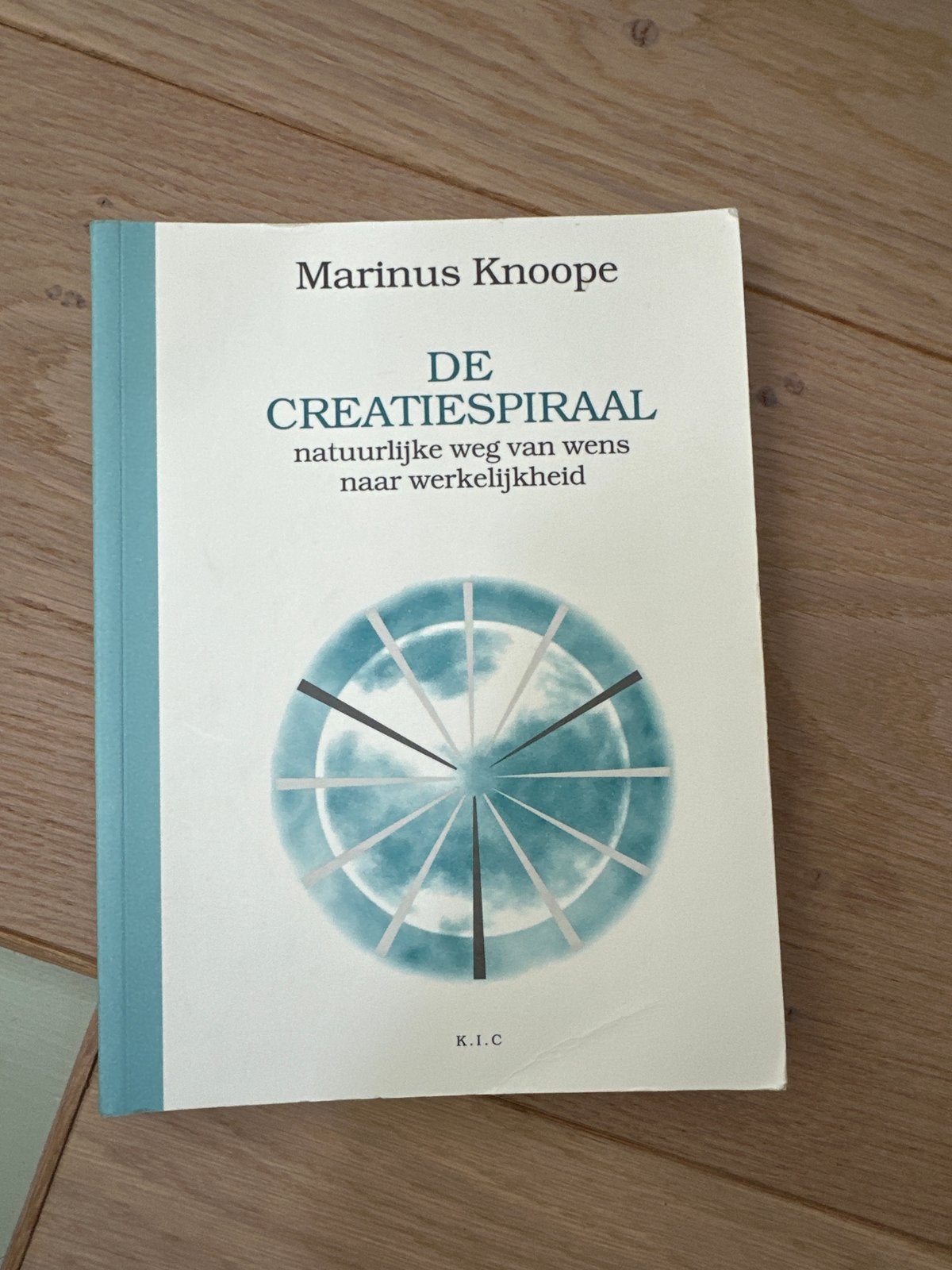 De Creatiespiraal - Marinus Knoope, Ophalen of Verzenden, Gelezen, Spiritualiteit algemeen, Achtergrond en Informatie