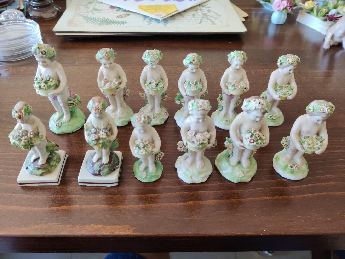 Set van 12 Vintage Porseleinen Engeltjes/Putti met Bloemen, Antiek en Kunst, Antiek | Porselein, Ophalen