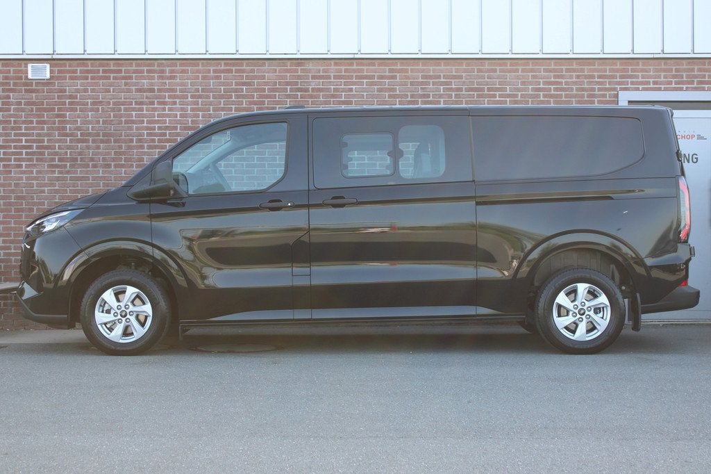 Ford E-Transit Cust. 320 L2H1 218PK Trend 65 kWh DC |2X.SCHU, Automaat, Gebruikt, Zwart, Zwart
