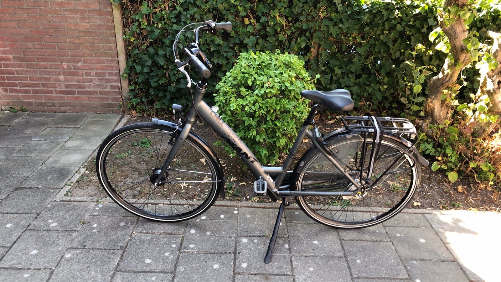 Giant dames fiets 3 versn 28 inc nw banden rijd prima, Fietsen en Brommers, Ophalen, Zo goed als nieuw