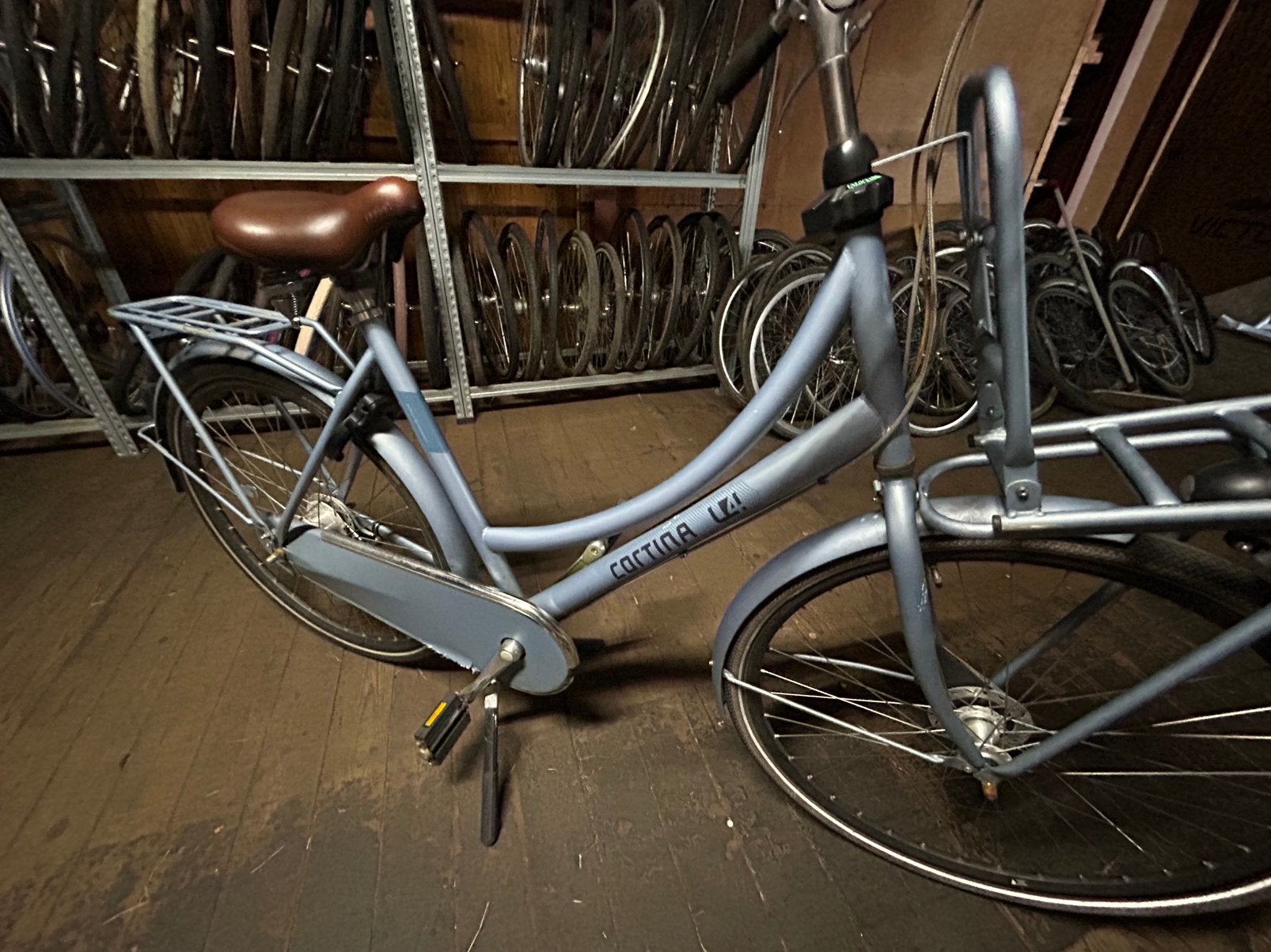 Cortina U4 Transportfiets 28 inch | 3 Versnellingen, 56 cm of meer, Ophalen, Zo goed als nieuw, Versnellingen