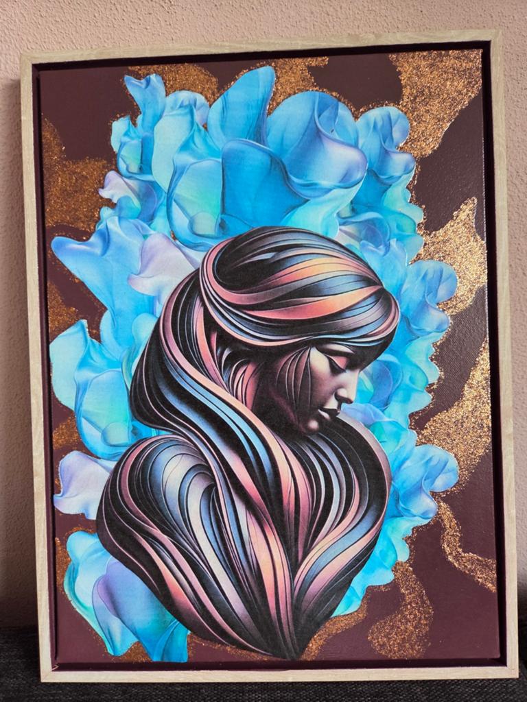 Uniek Decoupage Kunstwerk - Vrouw met Bloemen 30x40 cm, Schilderij, Meerkleurig, Papier/karton, Nieuw