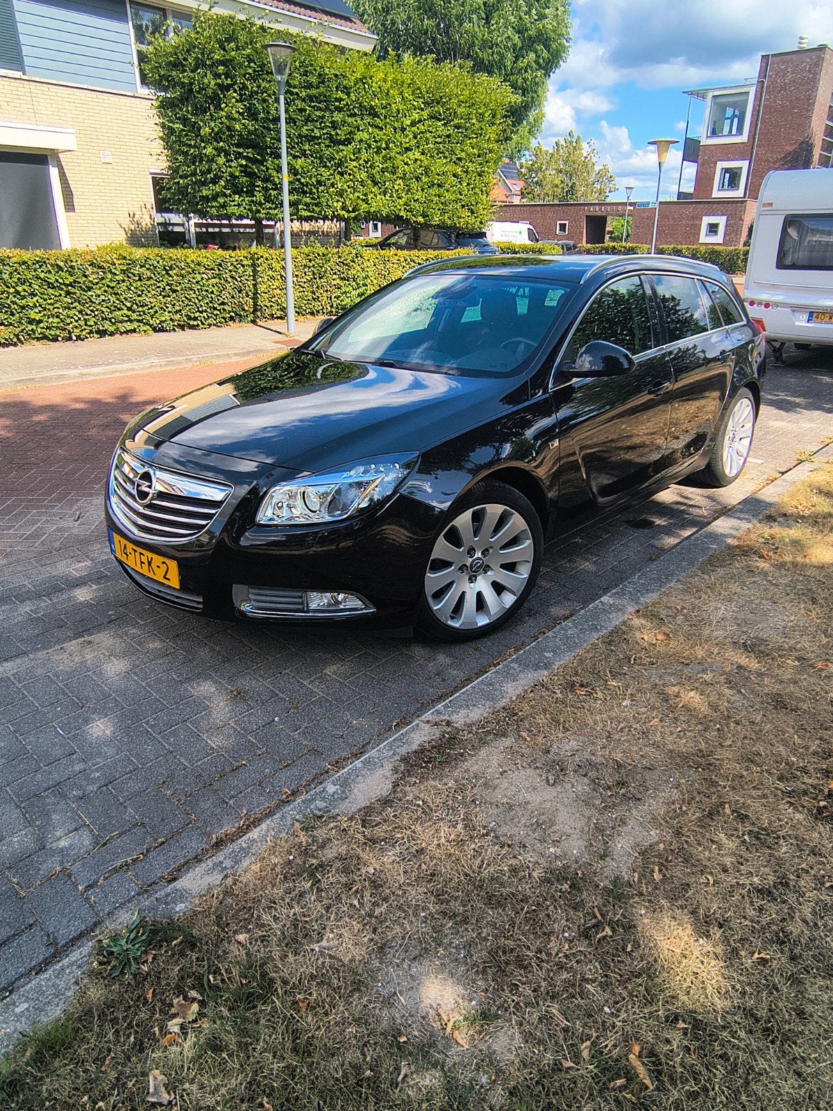 Opel Insignia 1.6 Turbo 132KW Sports Tourer 2012 Zwart, Auto's, Opel, Stof, Zwart, 4 cilinders, Sound system