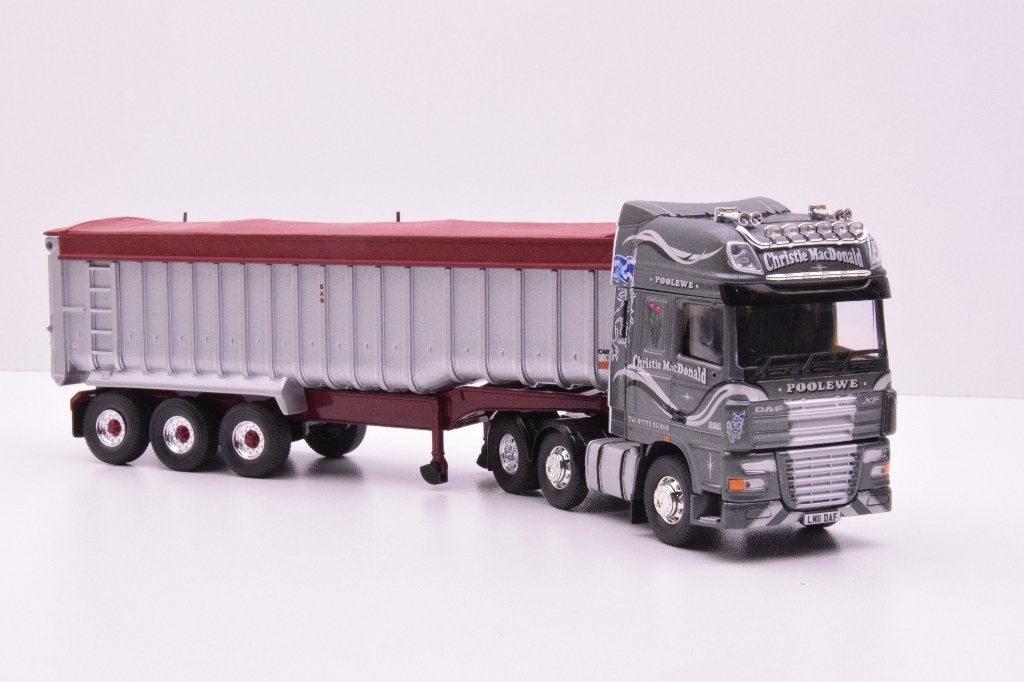 DAF XF  '' Christie Mac Donald ''  Corgi, Ophalen of Verzenden, Zo goed als nieuw, Bus of Vrachtwagen, Corgi