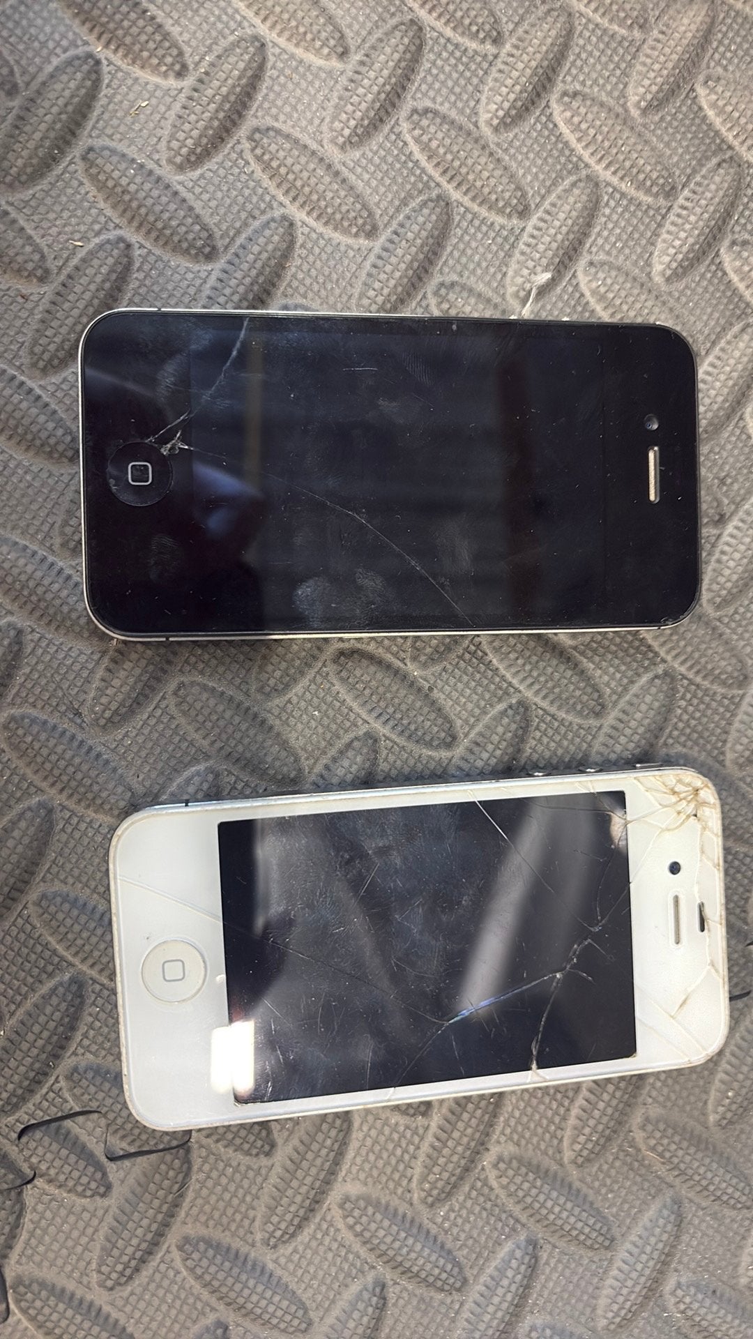 2x iphone 4, Telecommunicatie, Gebruikt, 16 GB, Zwart, Ophalen of Verzenden