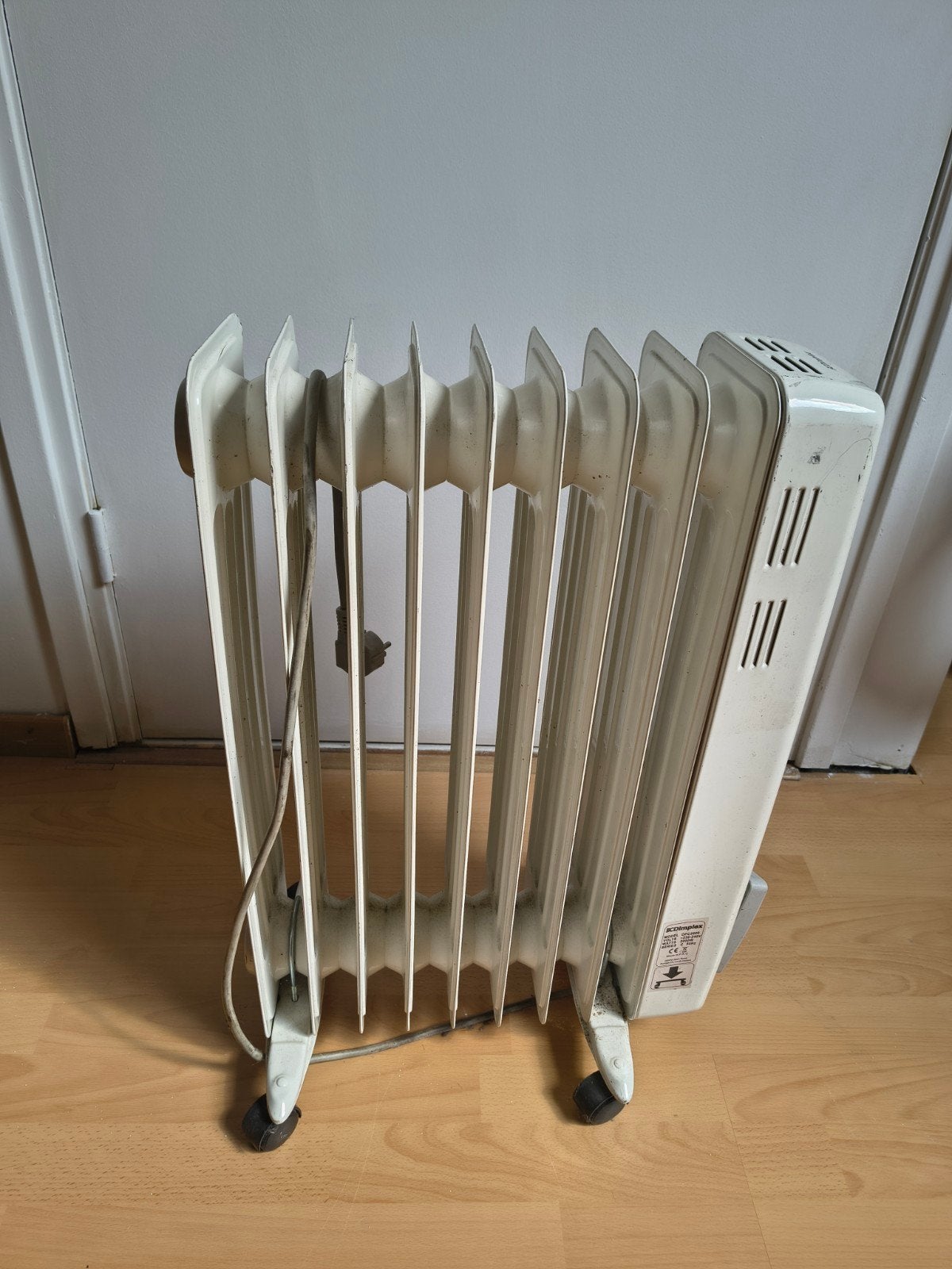 Dimplex elektrische oliegevulde radiator kachel 2000W, Doe-het-zelf en Verbouw, Ophalen, Gebruikt, 800 watt of meer, Radiator