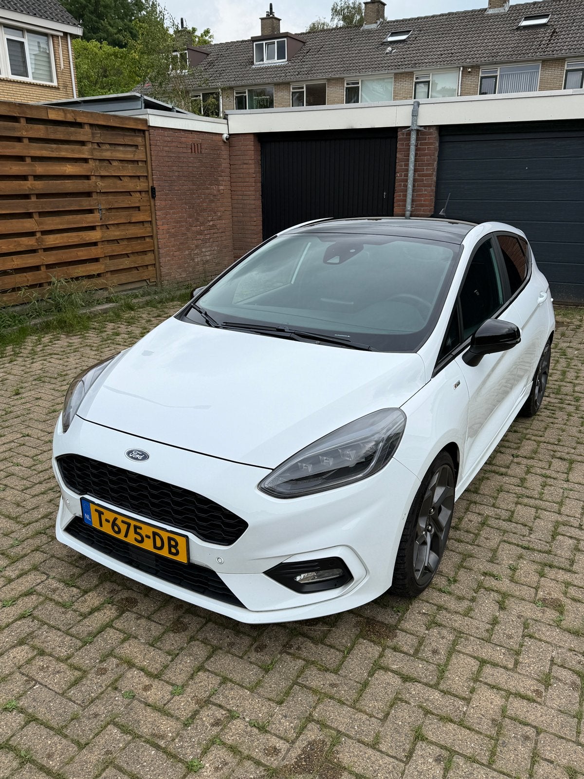 Ford Fiësta 1.0 Ecoboost 95pk 5dr 2020 ST-Line X Pano/Full, Auto's, Ford, Voorwielaandrijving, Euro 5, Stof, Zwart