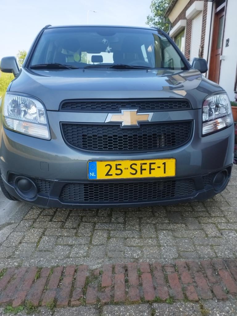 Chevrolet Orlando 1.8 2011 Grijs, Voorwielaandrijving, 1503 kg, 4 cilinders, Handgeschakeld