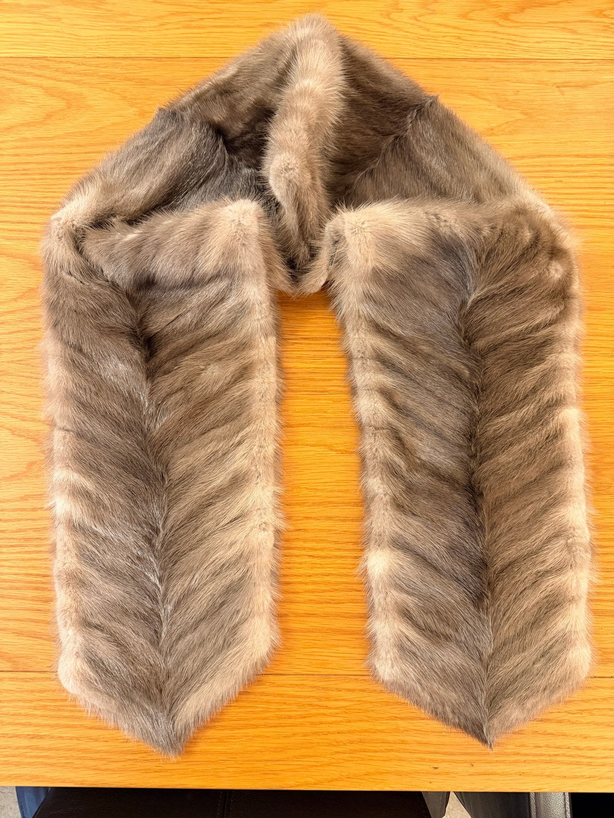 Vintage Bontstola Ch. Chiotakis Utrecht - Hofleverancier, Ophalen of Verzenden, Dames