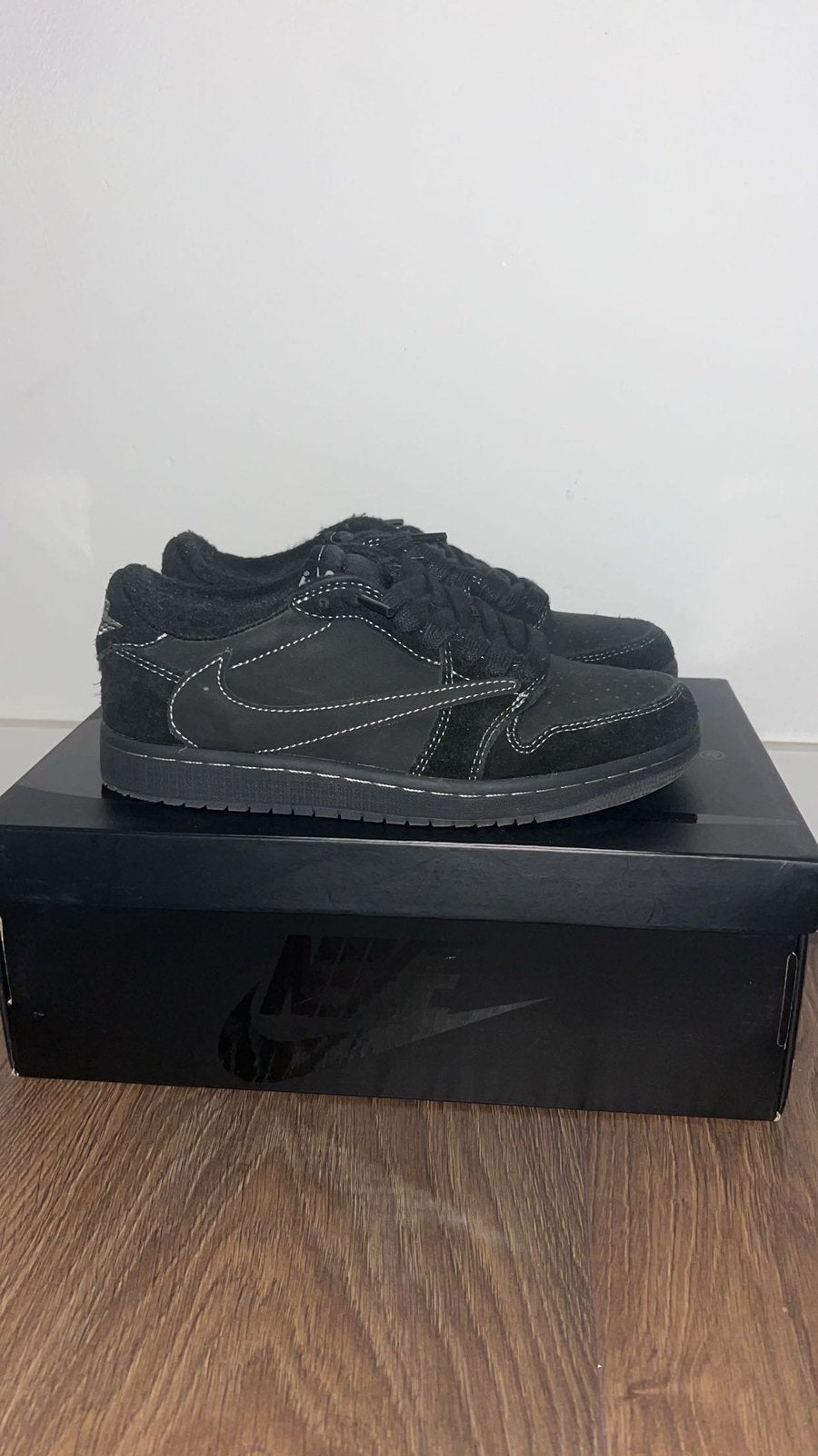 Travis Scott x Air Jordan 1 Low Black Phantom (maat 36), Kleding | Heren, Ophalen, Zwart, Sneakers of Gympen, Zo goed als nieuw