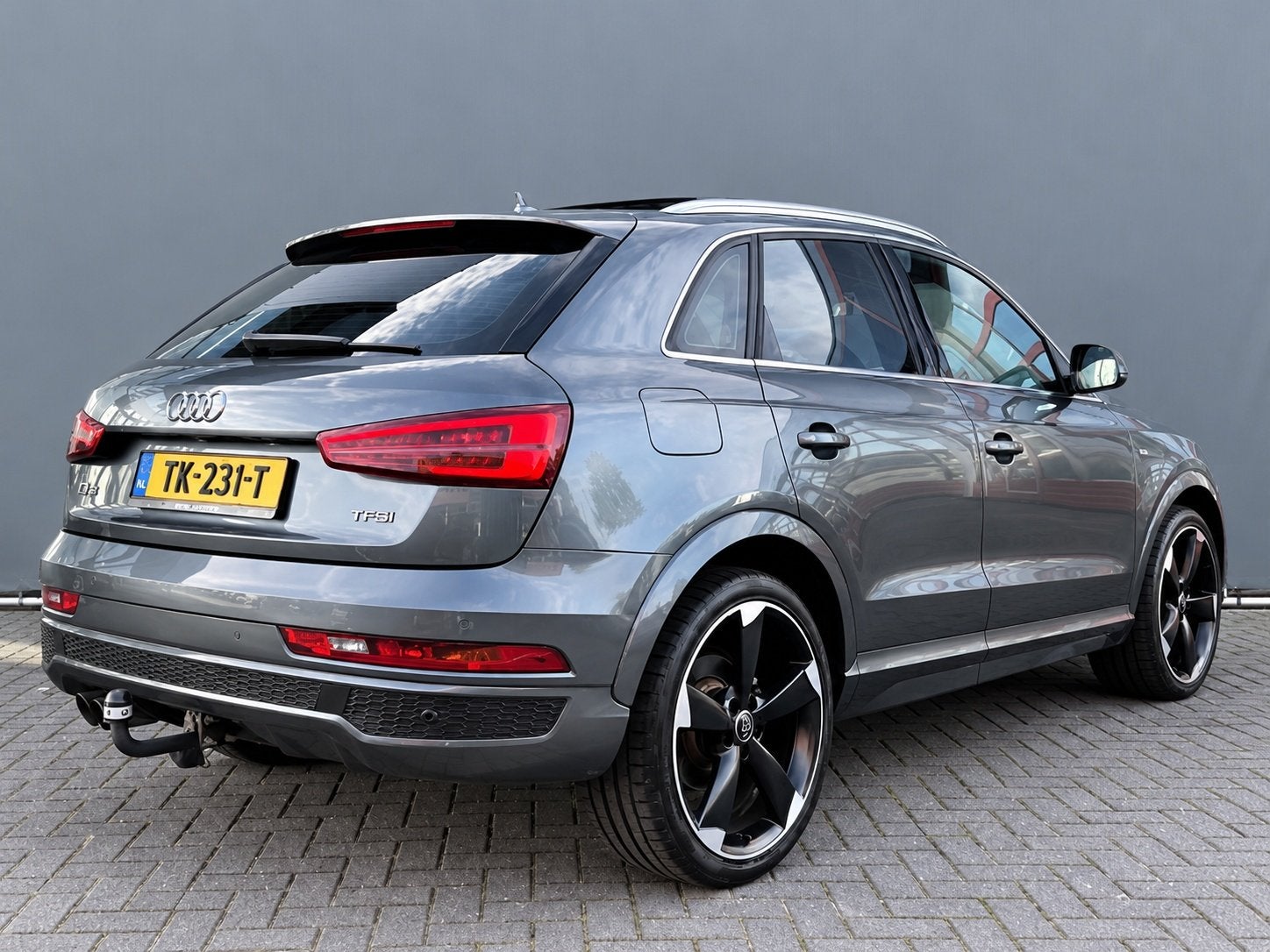 Audi Q3 BWJ 2018 | 1.4 TFSI | S-LINE | AUTOMAAT | PANORAMADA, Auto's, Dealer onderhouden, 1380 kg, 4 cilinders, Leder en Stof