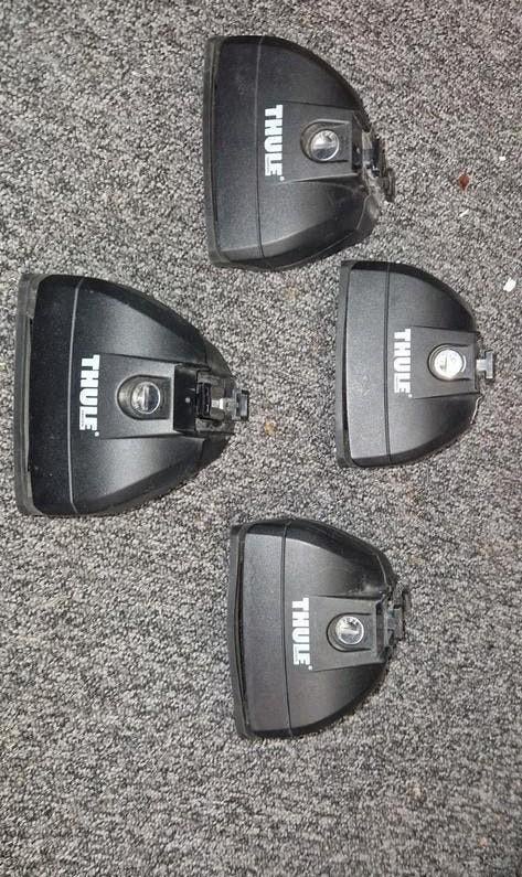 Thule 753 voetenset met sleutels voor bmw, Ophalen of Verzenden, Zo goed als nieuw