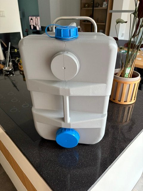 Nieuw vuilwatertank en opstapje, Caravans en Kamperen, Ophalen, Nieuw