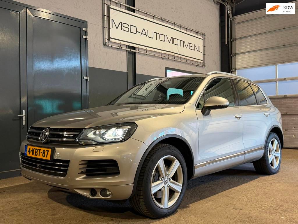 Volkswagen Touareg 3.0 TSI Hybrid Highline|Dealeronderh|Stoe, Auto's, Volkswagen, Automaat, Euro 5, Gebruikt, 2995 cc