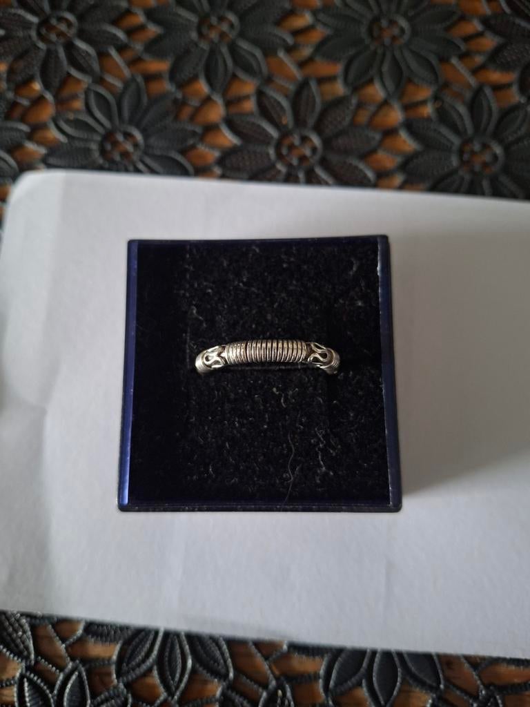 Zilveren Bali ring, 19 tot 20, Ophalen of Verzenden, Dame, Zilver