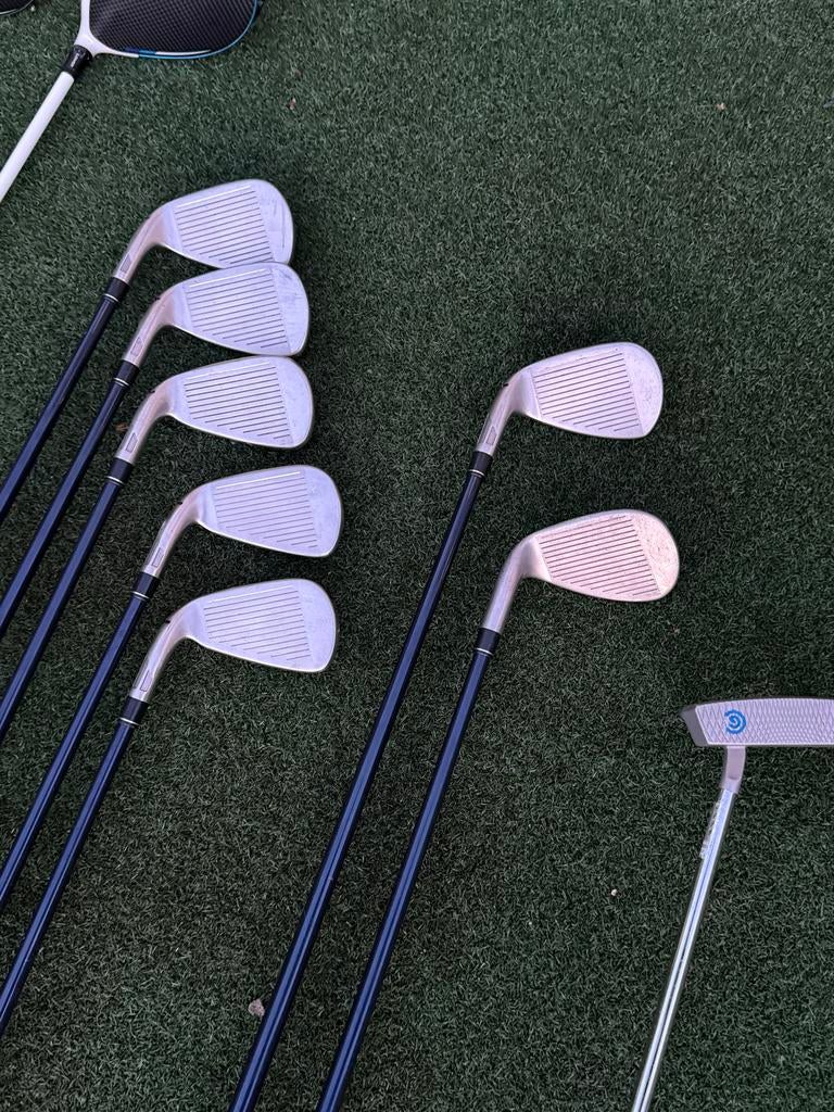 Complete TaylorMade SIM golfset – Speelklaar, Sport en Fitness, Golf, Ophalen of Verzenden, Zo goed als nieuw, Set, Overige merken