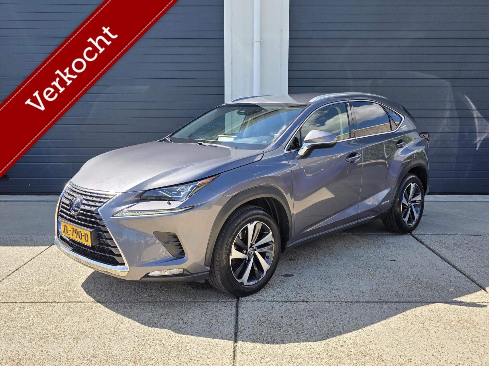 Lexus NX 300h AWD President Line, Automaat, Dealer onderhouden, Gebruikt, Leder