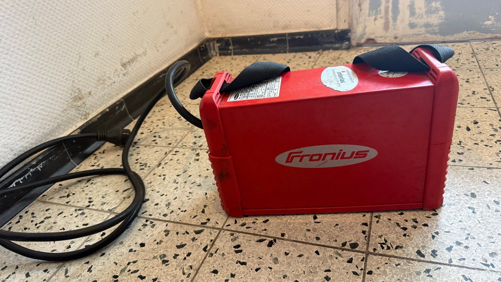 Fronius TransPocket 1500 Inverter Lasapparaat, Ophalen of Verzenden, Gebruikt, Minder dan 150 ampère, Inverter