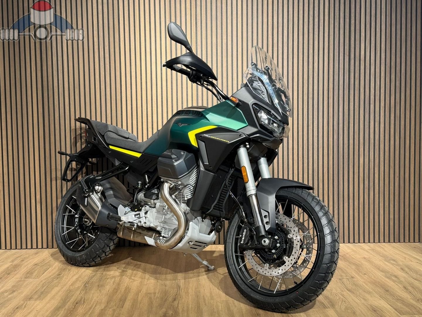 Moto Guzzi Stelvio V100 Hiking Green, Motoren, Motoren | Moto Guzzi, 2 cilinders, Motorrijbewijs A, Bedrijf, Onbekend
