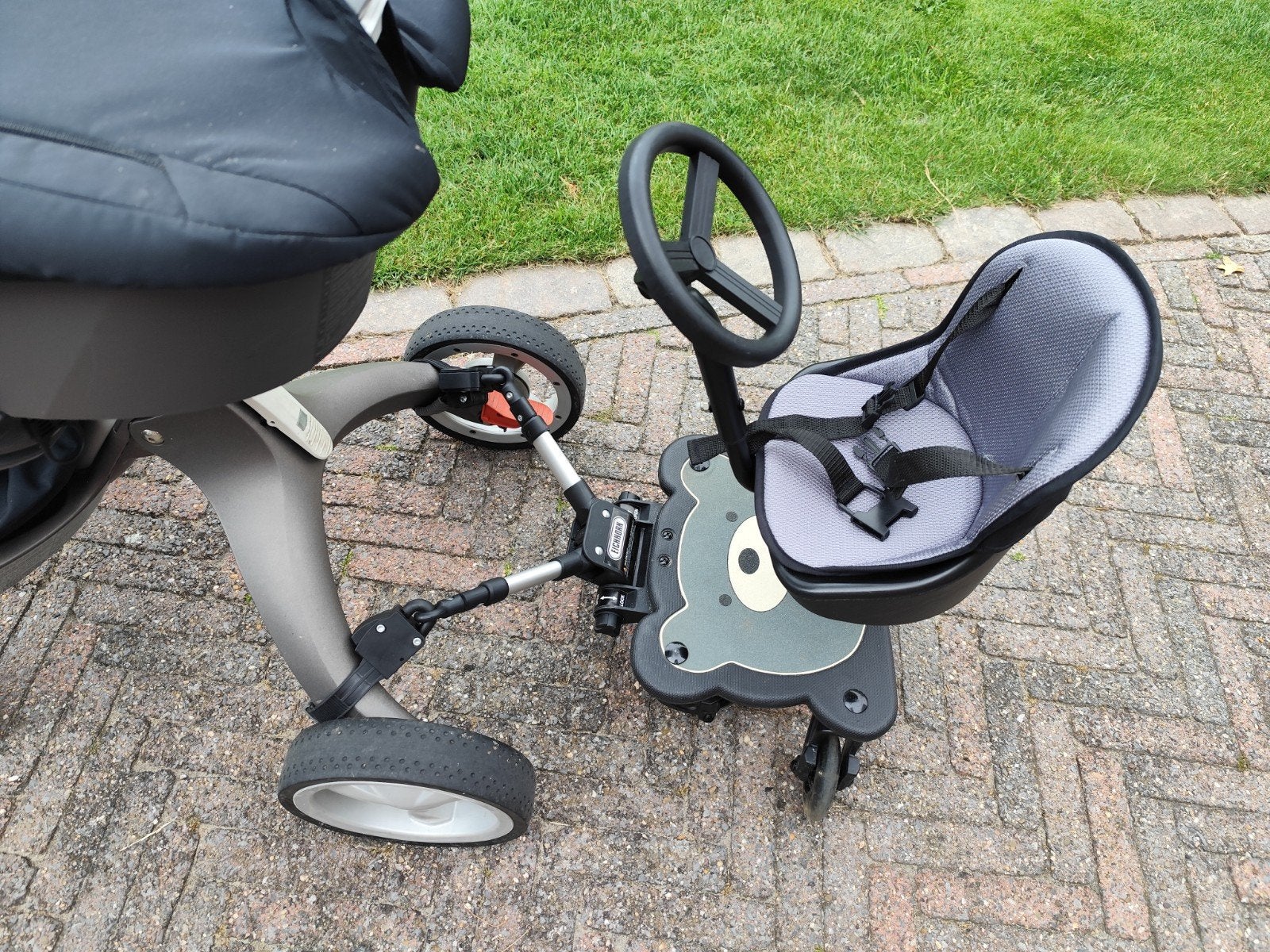 Eichhorn Cozy Rider 2-in-1 Meerijdplankje met Zitje, Ophalen, Zo goed als nieuw, Overige merken