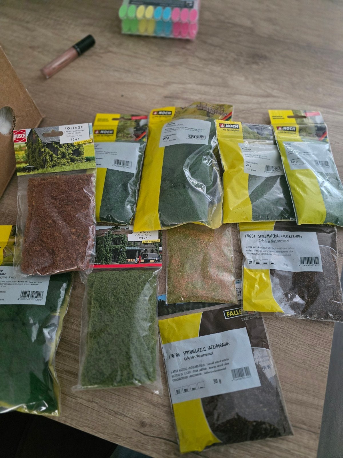 Modelbouw Strooimateriaal & Foliage - Diverse Kleuren, Verzenden, Zo goed als nieuw, 1:50 tot 1:144